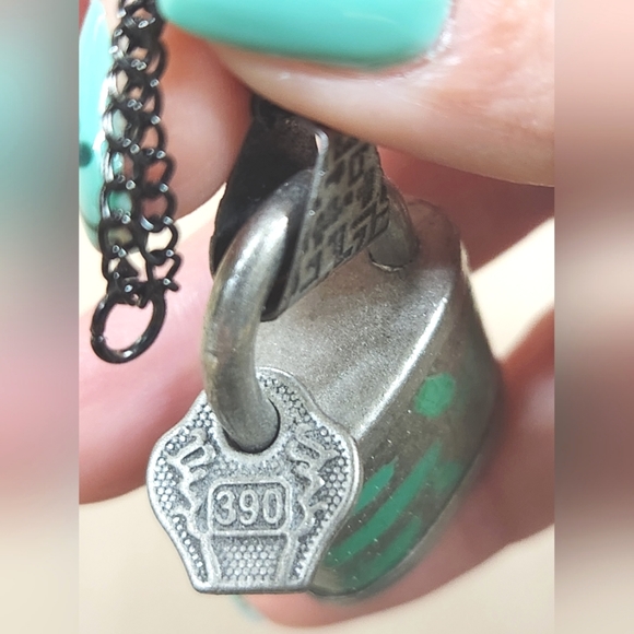 Anthropologie Antiqued Boho Faux Lock Ornament RARE - Picture 3 of 5